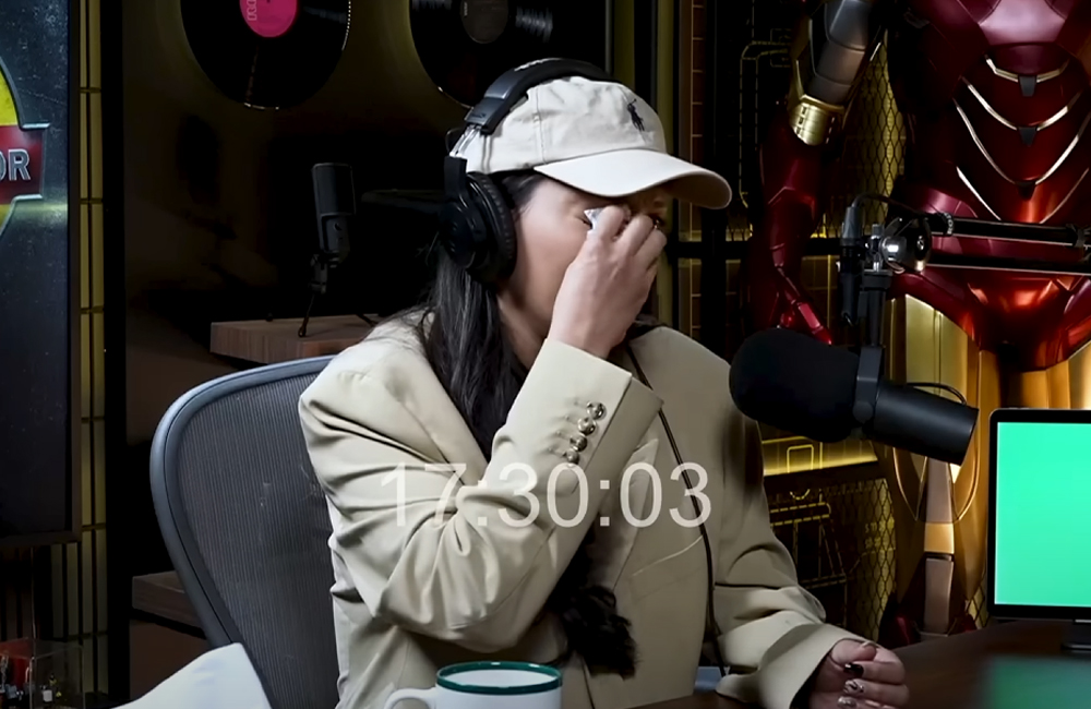 Sosok Erika Carlina, aktris yang berani speak-up tentang kehamilan di luar nikah di podcast Deddy Corbuzier.