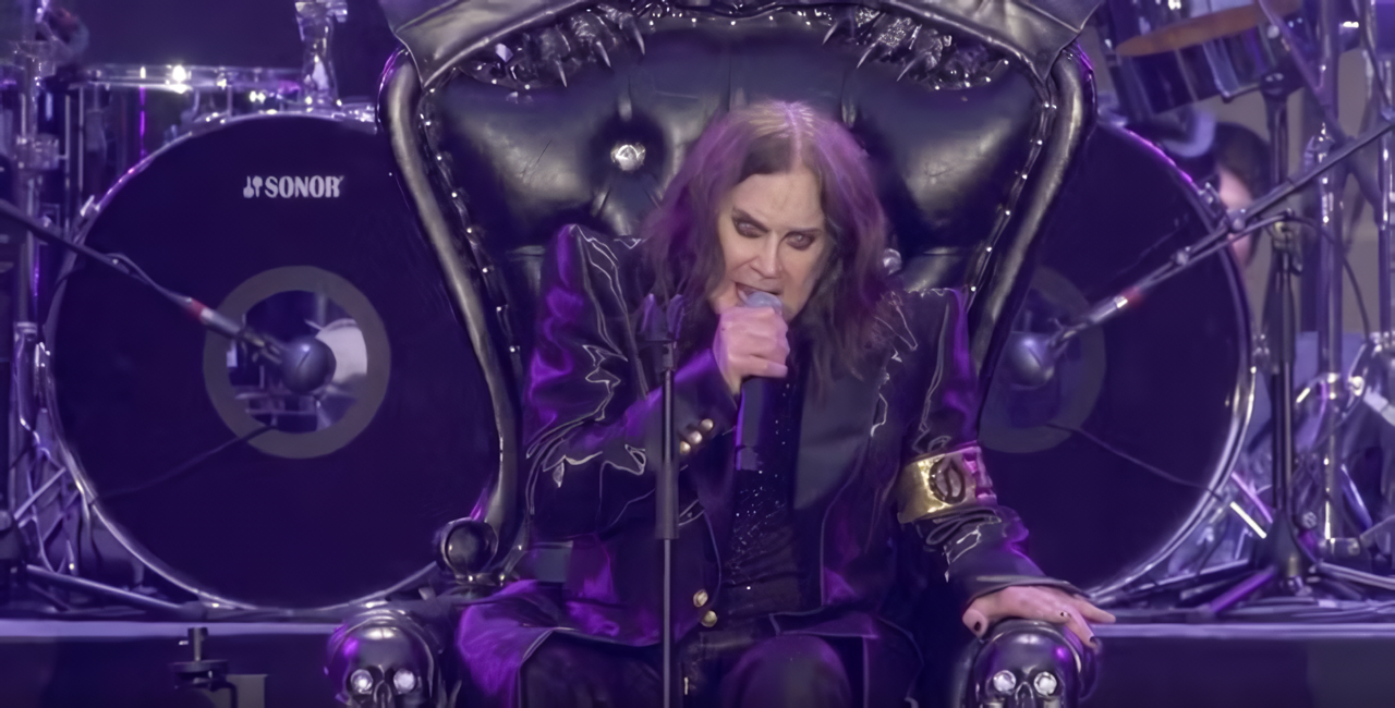 Ozzy Osbourne saat menggelar konser terakhirnya pada awal Juli. (Dok. AP)