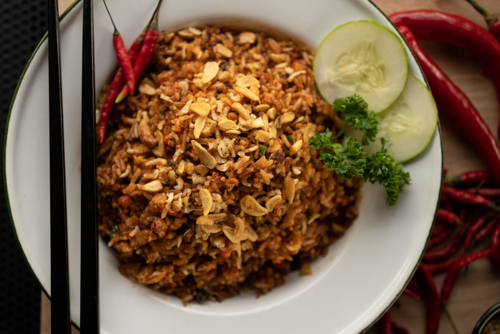 Nasi goreng jawa masih menjadi daya tarik nagi masyarakat Indonesia.
