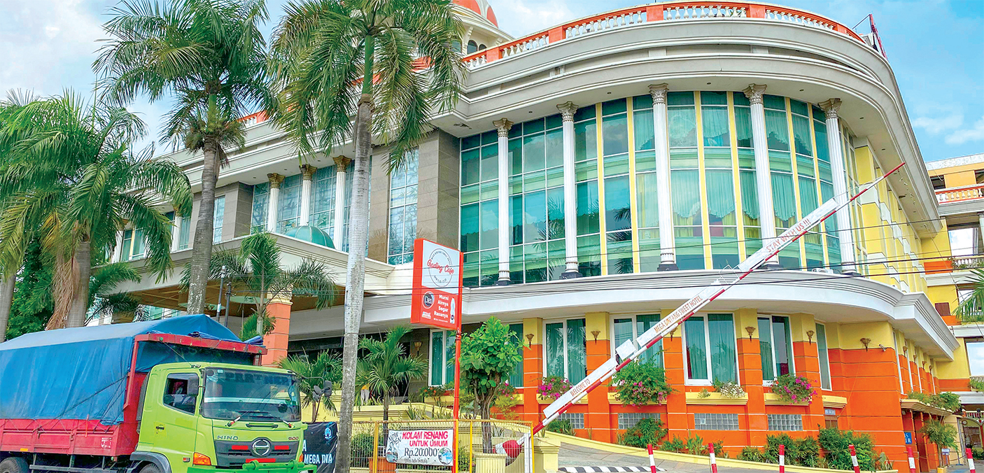 PENDAPATAN DAERAH: Salah satu hotel berbintang di Kecamatan Cepu. Saat ini, total ada 51 hotel di Blora. (RAHUL OSCARRA DUTA/RADAR BOJONEGORO)