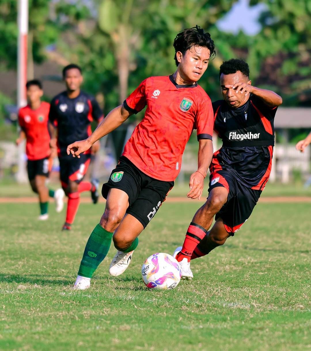 PEMAIN KONTRAK: Dari 29 pemain Persibo, sekitar 27 pemain telah menandatangani kontrak dan siap memperkuat tim dalam kompetisi Liga 3 Nusantara.
