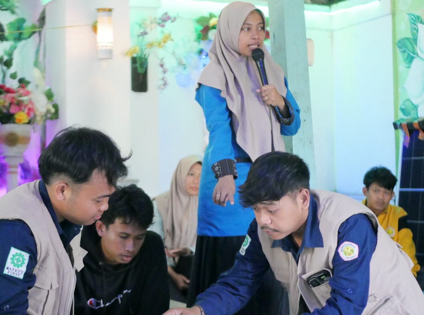 Sekretaris LPM Unigoro, Amalia Ma&rsquo;rifatul M., S.Si., MT., saat melaksanakan program Pemberdayaan Kemitraan Masyarakat (PKM) 2024 di Kecamatan Temayang.