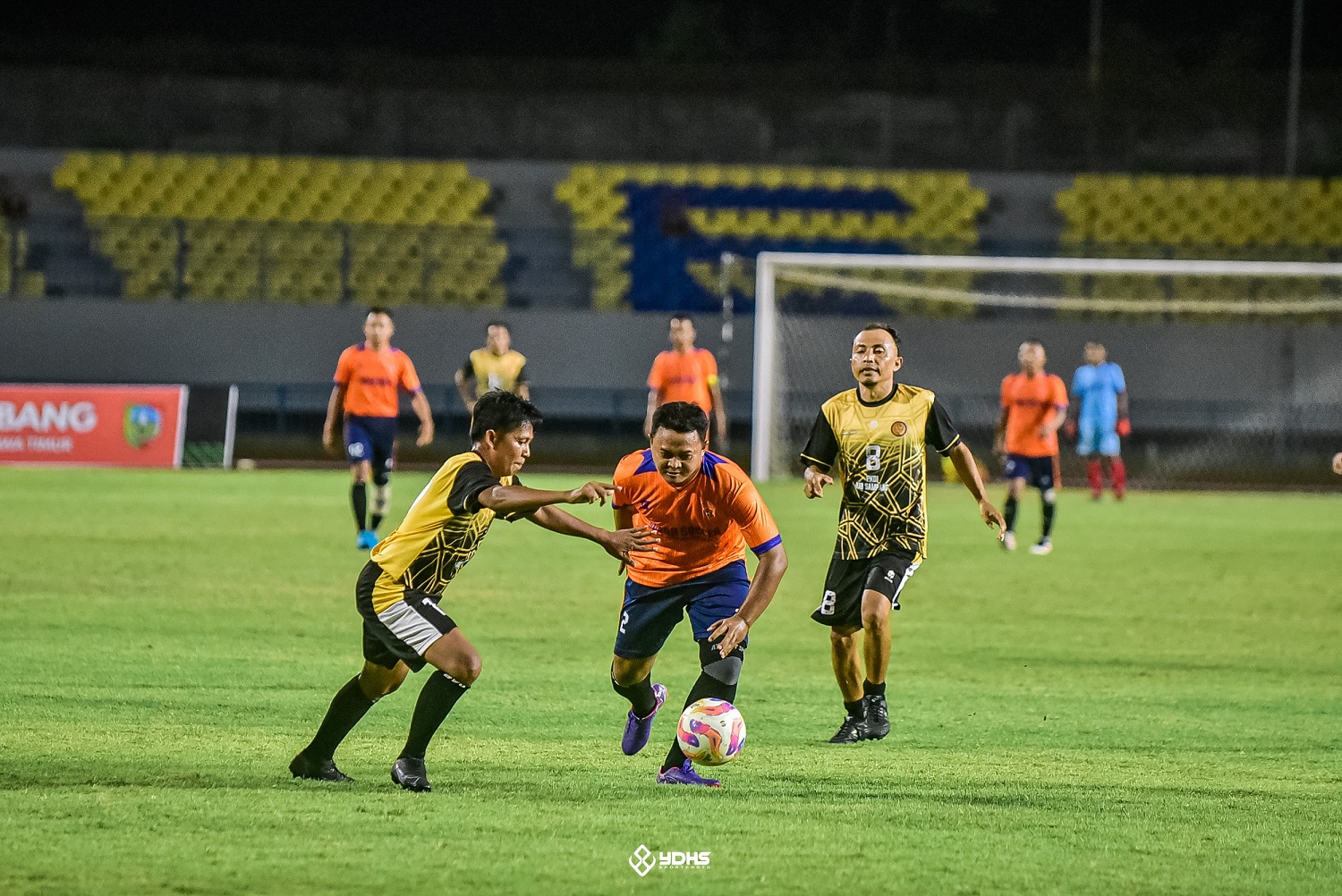 FINAL: Final turnamen sepak bola antarkepala desa se-Jatim bakal memertemukan PKDI Bojonegoro dan PKDI Malang di Stadion Joko Samudro, besok (13/8).