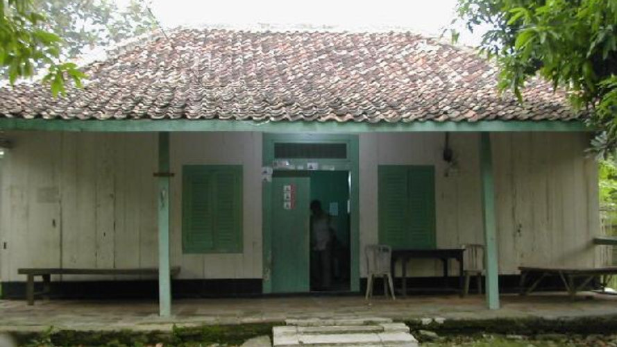 Rumah Djiaw Kie Siong, tempat para pejuang muda membawa Soekarno dan Moh. Hatta dalam Peristiwa Rengasdengklok. (Dok. Historia)