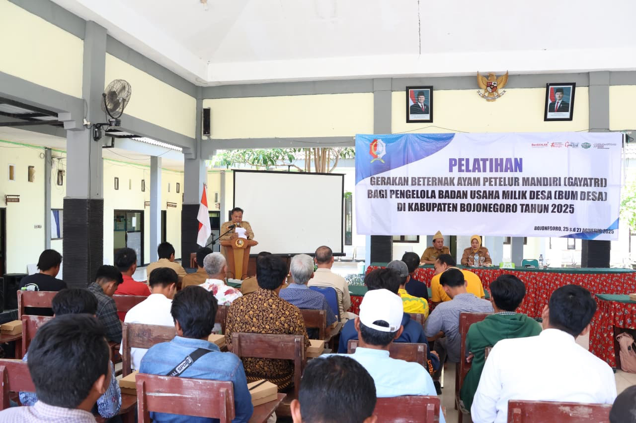 PELATIHAN: Wabup Bojonegoro Nurul Azizah menghadiri Pelatihan Gayatri yang diikuti oleh 58 peserta tersebut akan berlangsung selama tiga hari. Tepatnya, mulai kemarin (25/8) hingga Rabu (27/8).