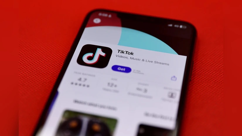 BLOKIR: Fitur TikTok Live diblokir sementara.