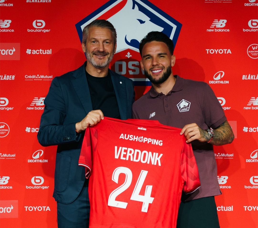 Sah, Calvin Verdonk berseragam LOSC Lille.