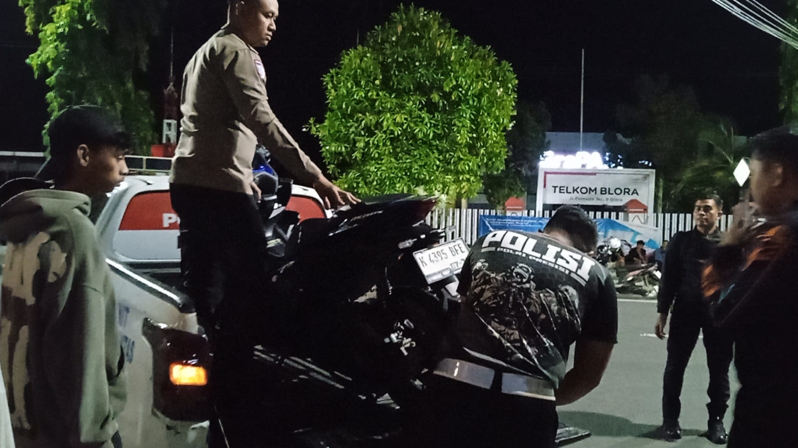 DIAMANKAN :Motor yang diduga digunakan untuk balap liar diamankan Satlantas Polres Blora.