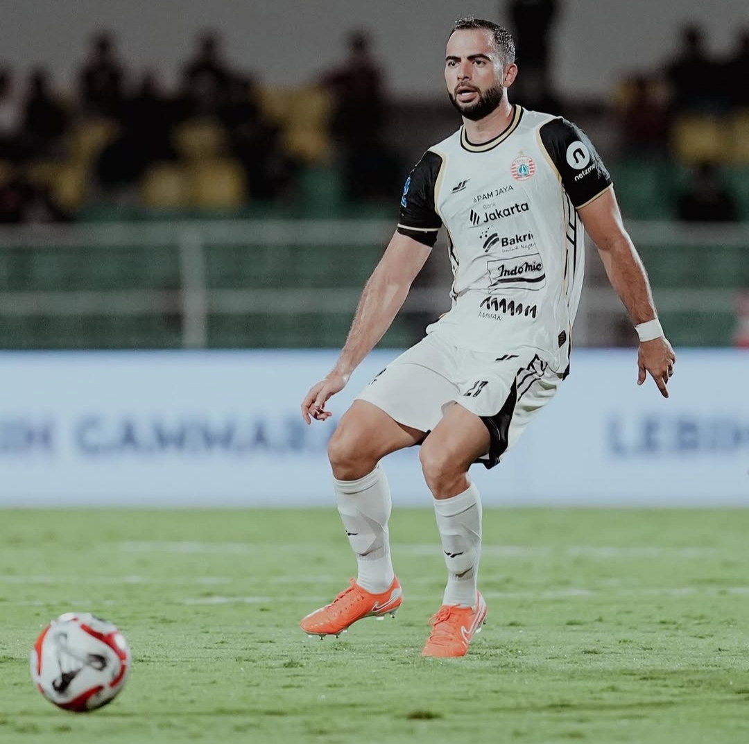 Jordi Amat.