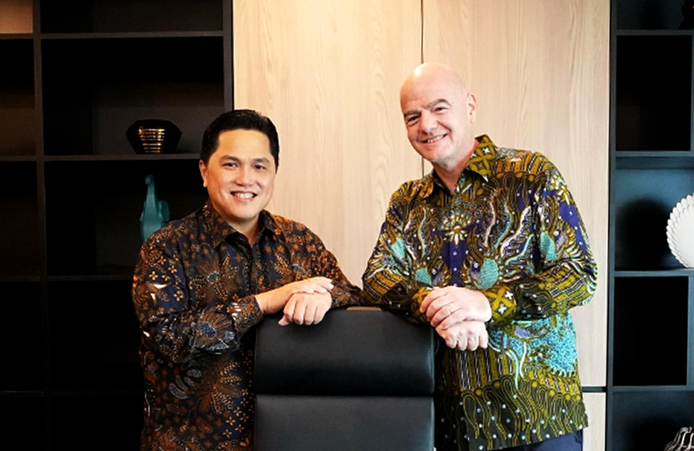 Erick Thohir dan Gianni Infantino.