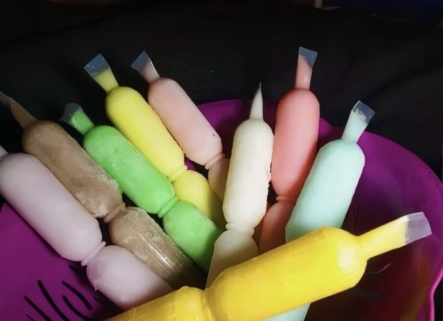 ES WAWAN: Jajanan lawas yang melegenda, Es Wawan.