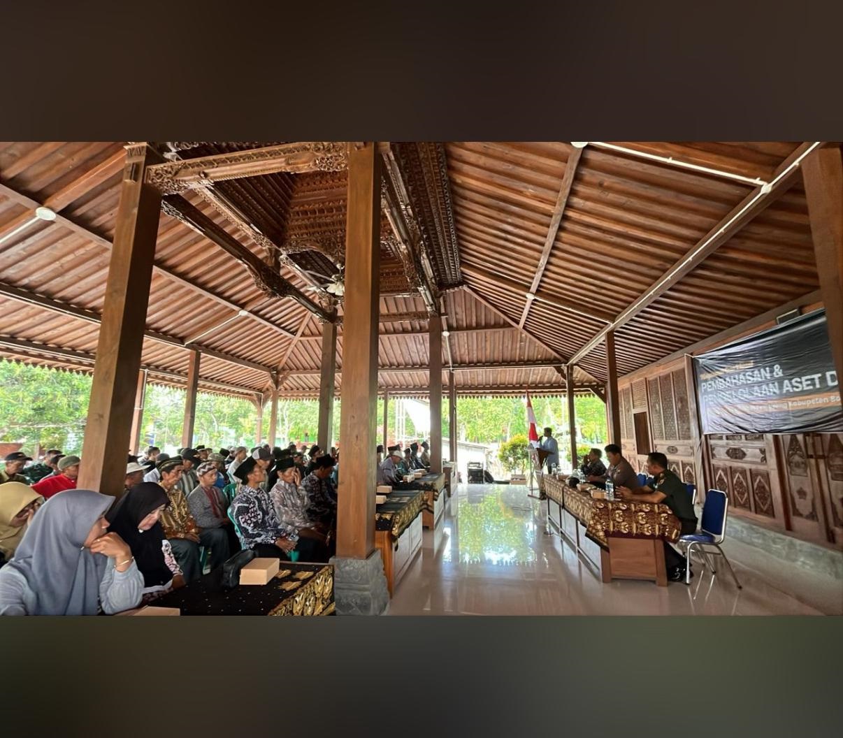 MUSDESUS: Pemdes Belun, Kecamatan Temayang menggelar musyawarah desa khusus (musdesus) bersama warganya membahas perihal tanah kas desa (TKD) yang diduga diserobot.