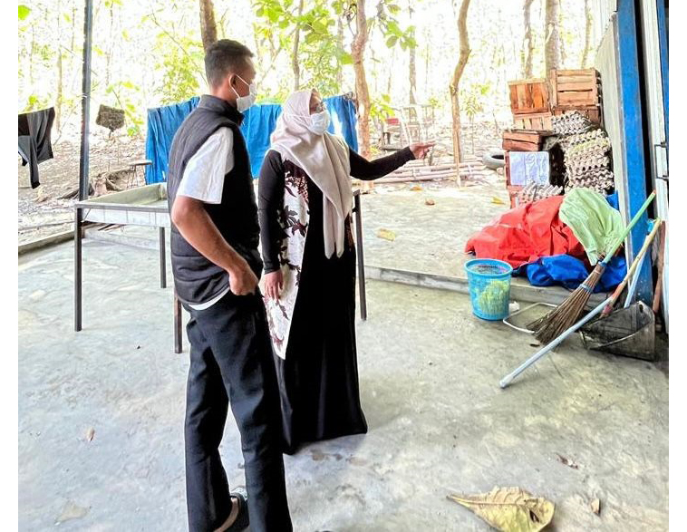 TAK HIGIENIS: Kondisi dapur MBG di Desa Sidorejo, Kecamatan Banjarejo tak sesuai standar.
