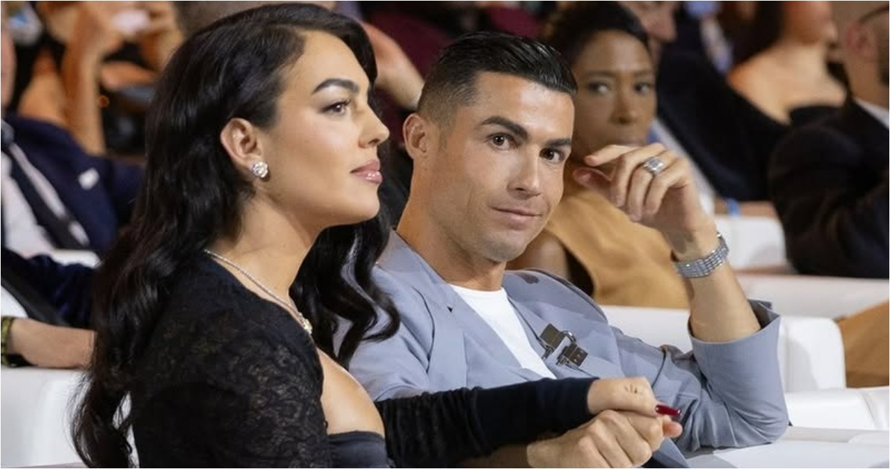 Cristiano Ronaldo bersama istrinya, Georgina Rodriguez.