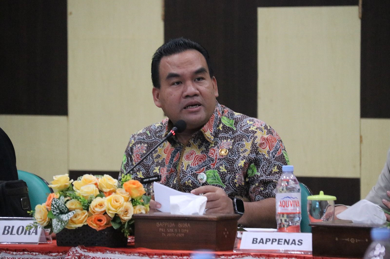 SOROTI DBH MIGAS: Bupati Blora, Arief Rohman ungkap kekesalannya terkait minimnya DBH migas yang diterima Kabupaten Blora, saat rapat koordinasi eksternalitas wilayah kerja migas Blok Cepu