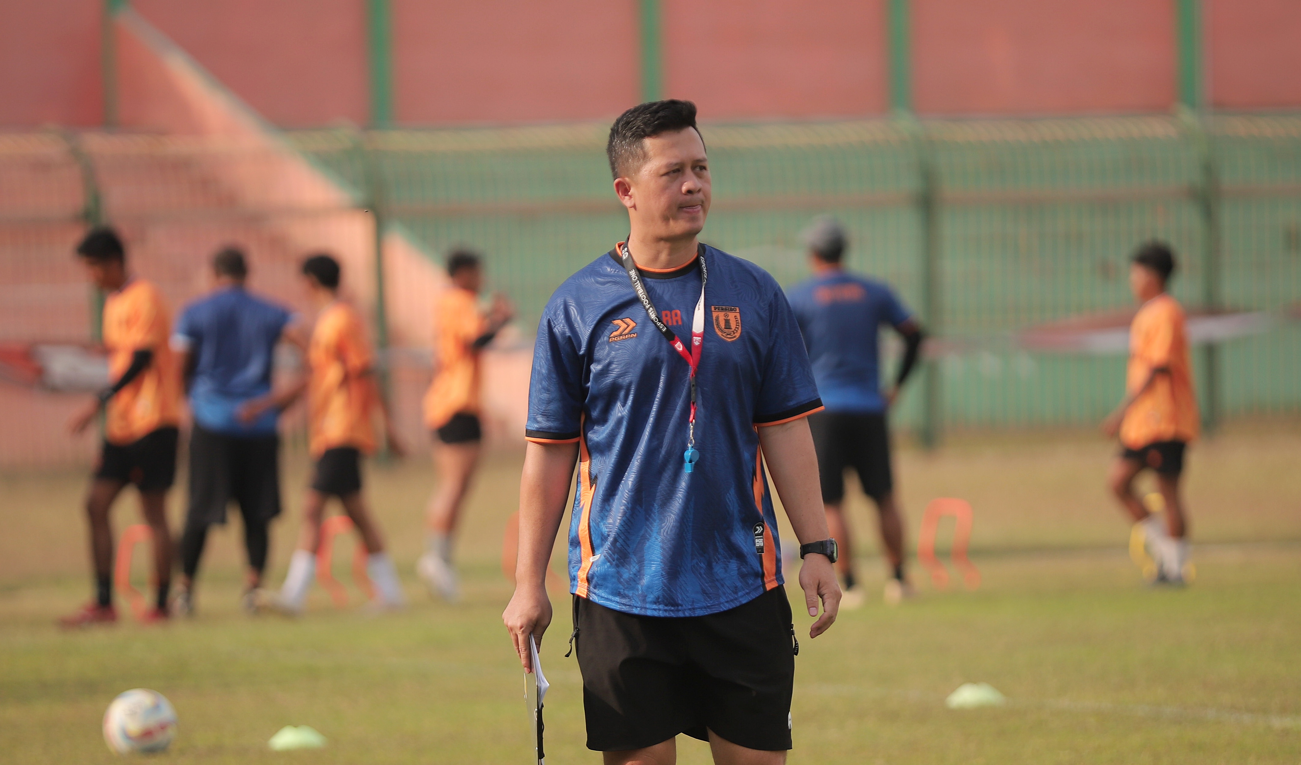 Coach Regi Aditya ketika masih menukangi Persibo Bojonegoro di Liga 2.