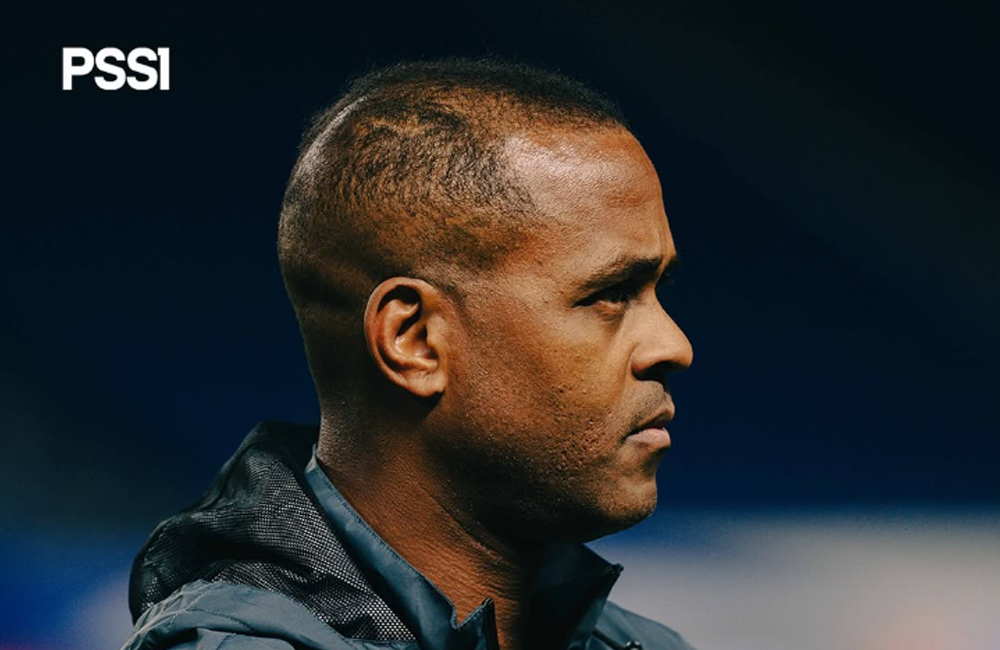 Patrick Kluivert akhirnya dipecat PSSI, per Kamis (16/10).