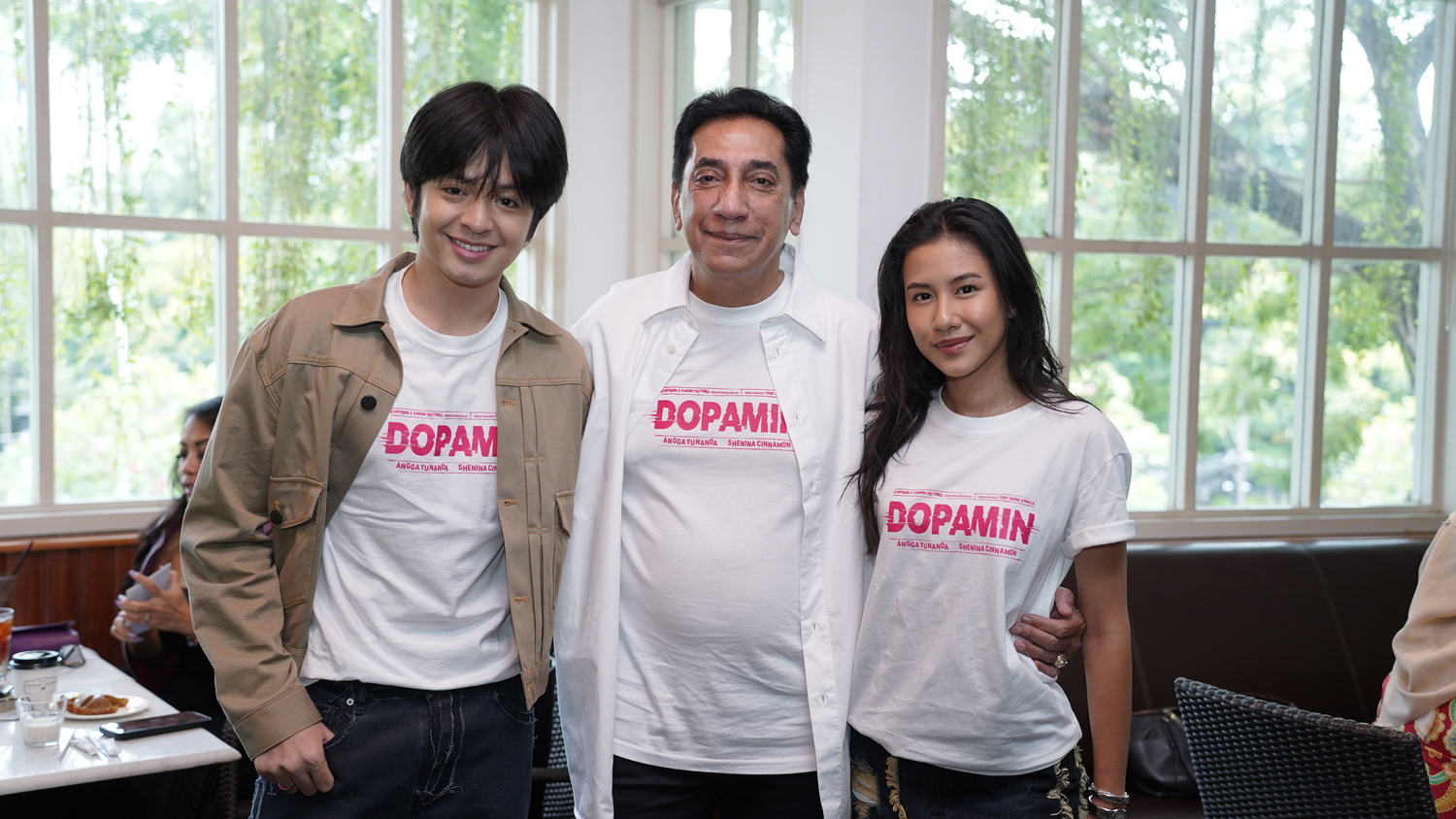 Penampilan Angga Yunanda dan Shenina Cinnamon di film Dopamin dinanti fans.