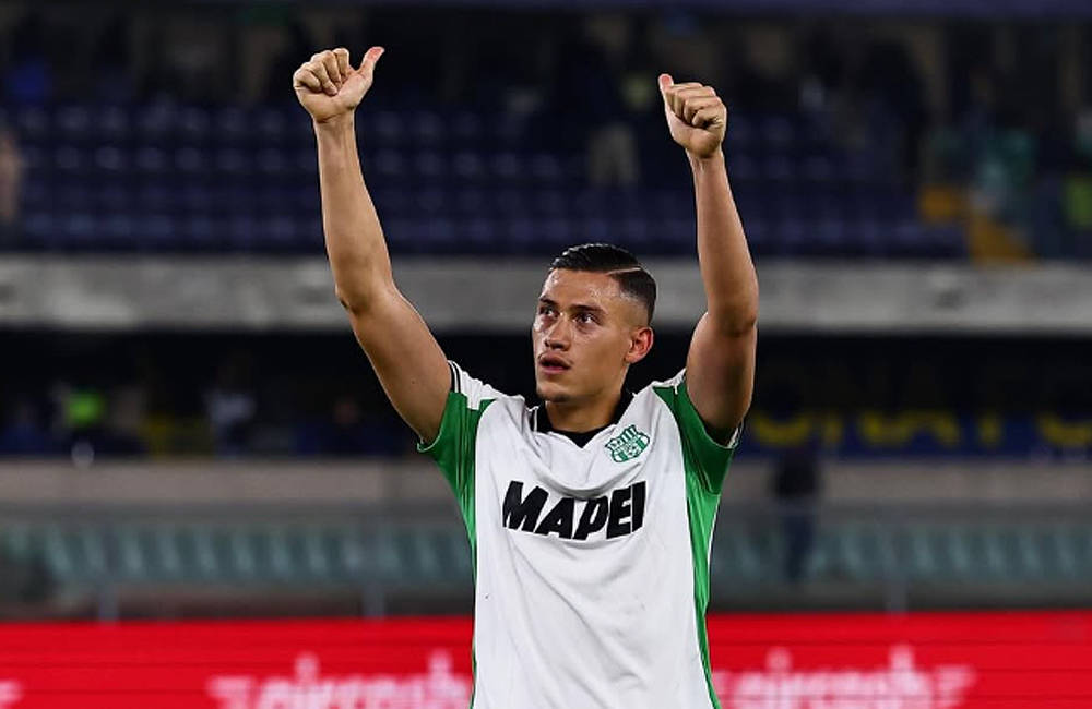 Jay Idzes makin nyetel dengan Sassuolo di Serie A.