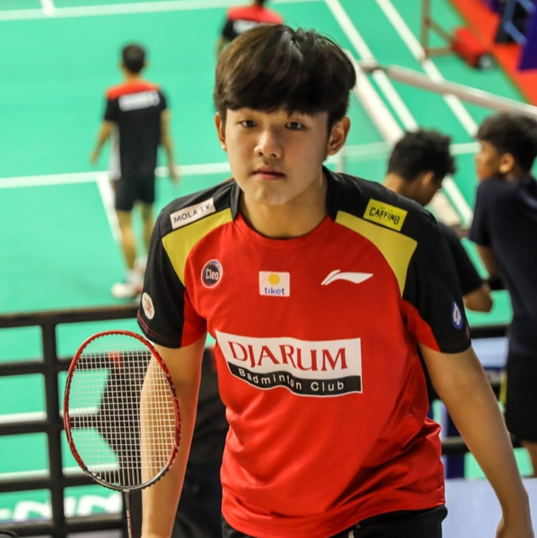 HARUMKAN BOJONEGORO:  Theodorus Steve Kurniawan, atlet badminton yang mengharumkan nama Kabupaten Bojonegoro nasional hingga internasional.