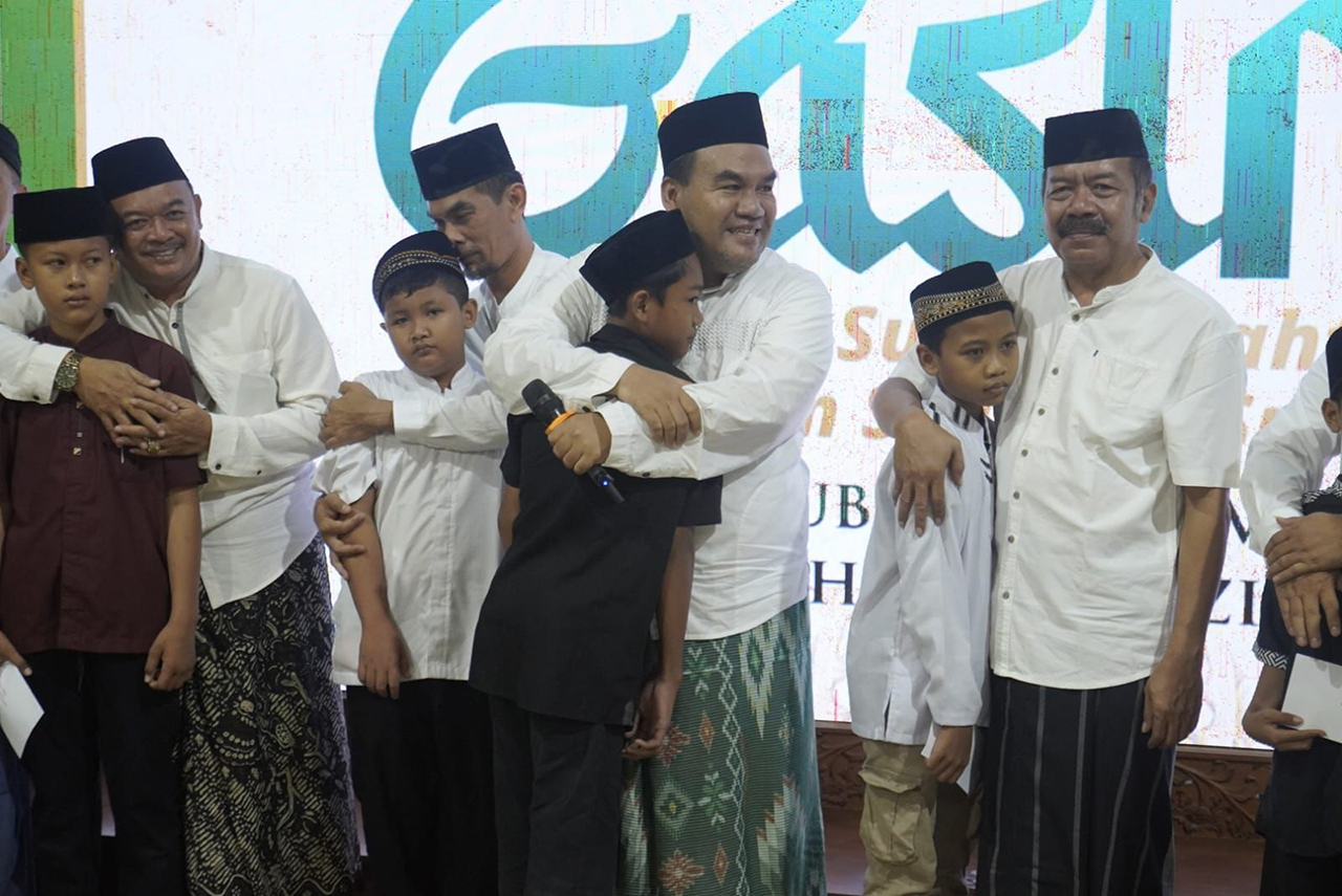 RUTIN: Kegiatan sedekah subuh Gastra bulan ini berhasil mengumpulkan dana sebesar Rp 75 juta yang berasal dari ASN Pemkab Blora.