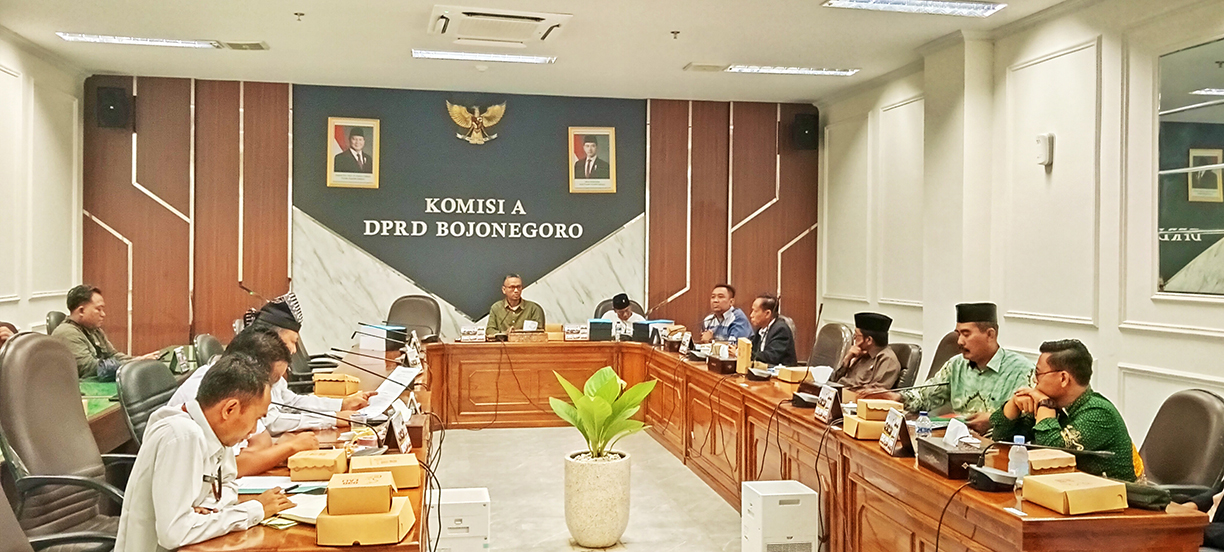 SENGKETA TANAH: Komisi A DPRD Bojonegoro membahas sengketa tanah antara pemdes dengan warga.