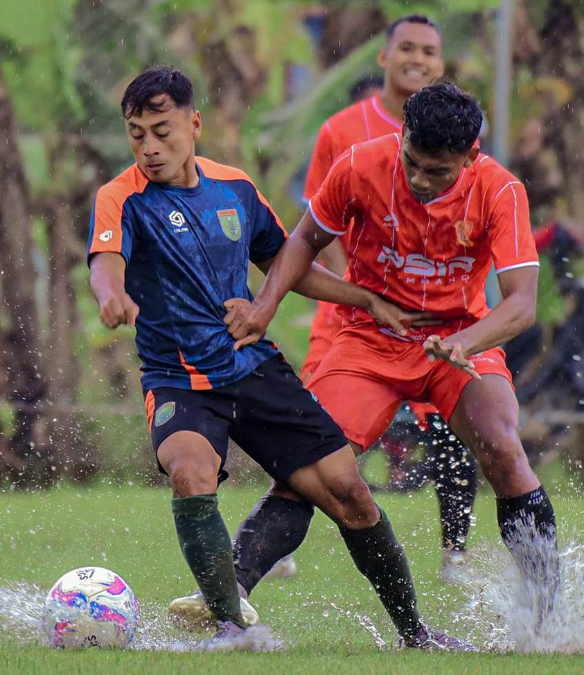 SENIOR: Samsul Arif bakal didaftarkan untuk mengarungi Liga 3 Nusantara, manajemen rencananya akan mendaftarkan seepuluh pemain senior.