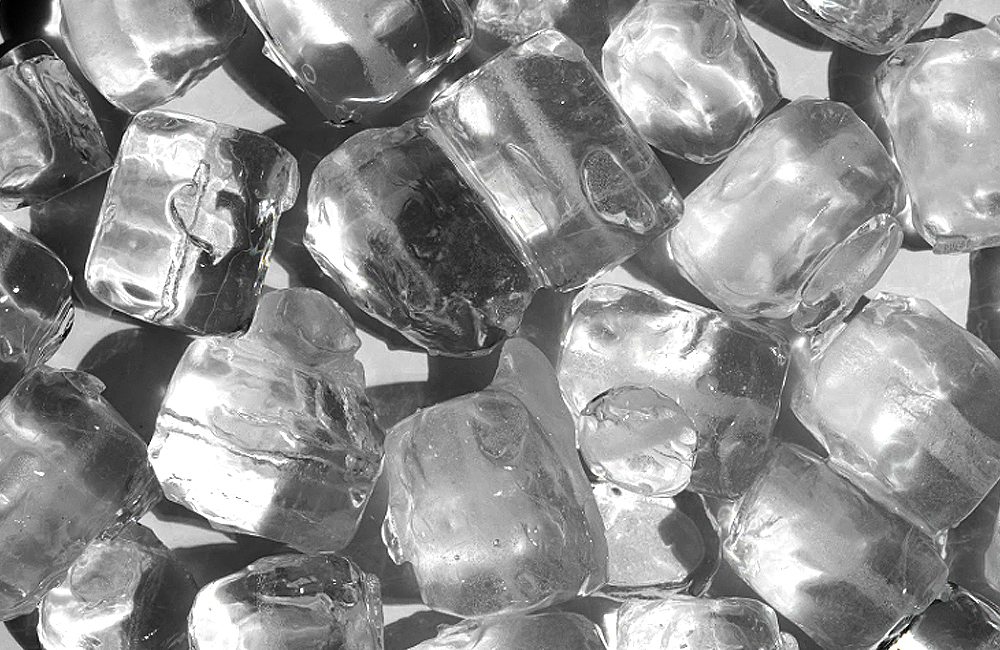 Es Batu Kristal bisa jadi pundi-pundi cuan.