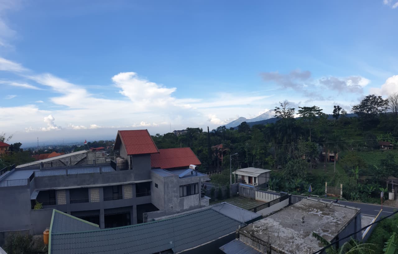 Salah satu view dari Villa Jambu Klutuk, Pacet, Mojokerto.