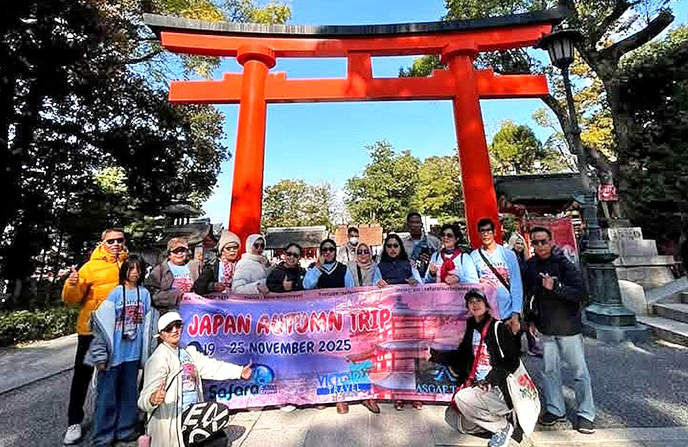 TRIP: Rombongan trip ke Jepang oleh Safara Tour pada November lalu.