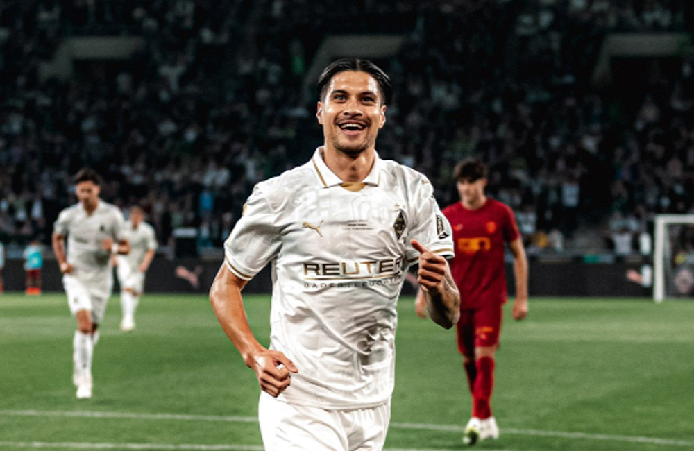Kevin Diks jadi salah satu andalan lini belakang Borrusia Monchengladbach di musim ini.