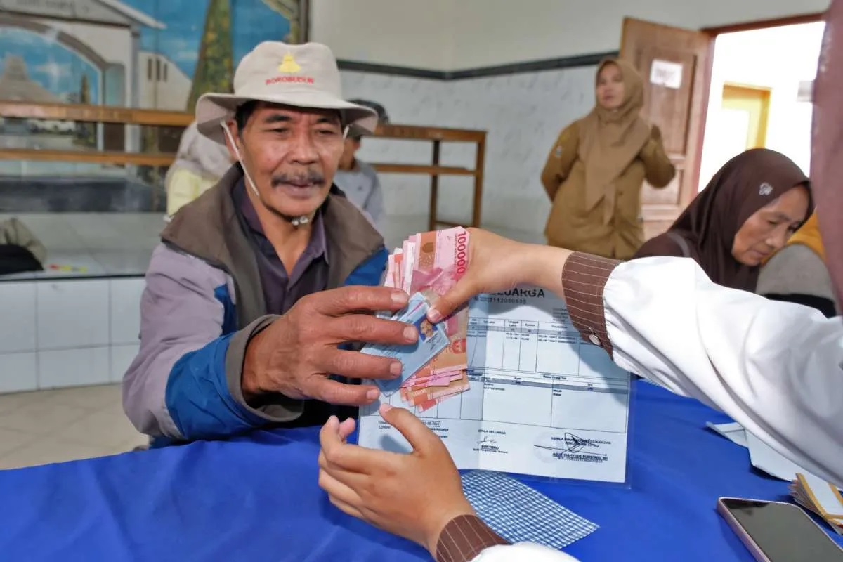 BANSOS: Update terbaru penyaluran BLT Kesra Rp 900.000 tahun 2026.
