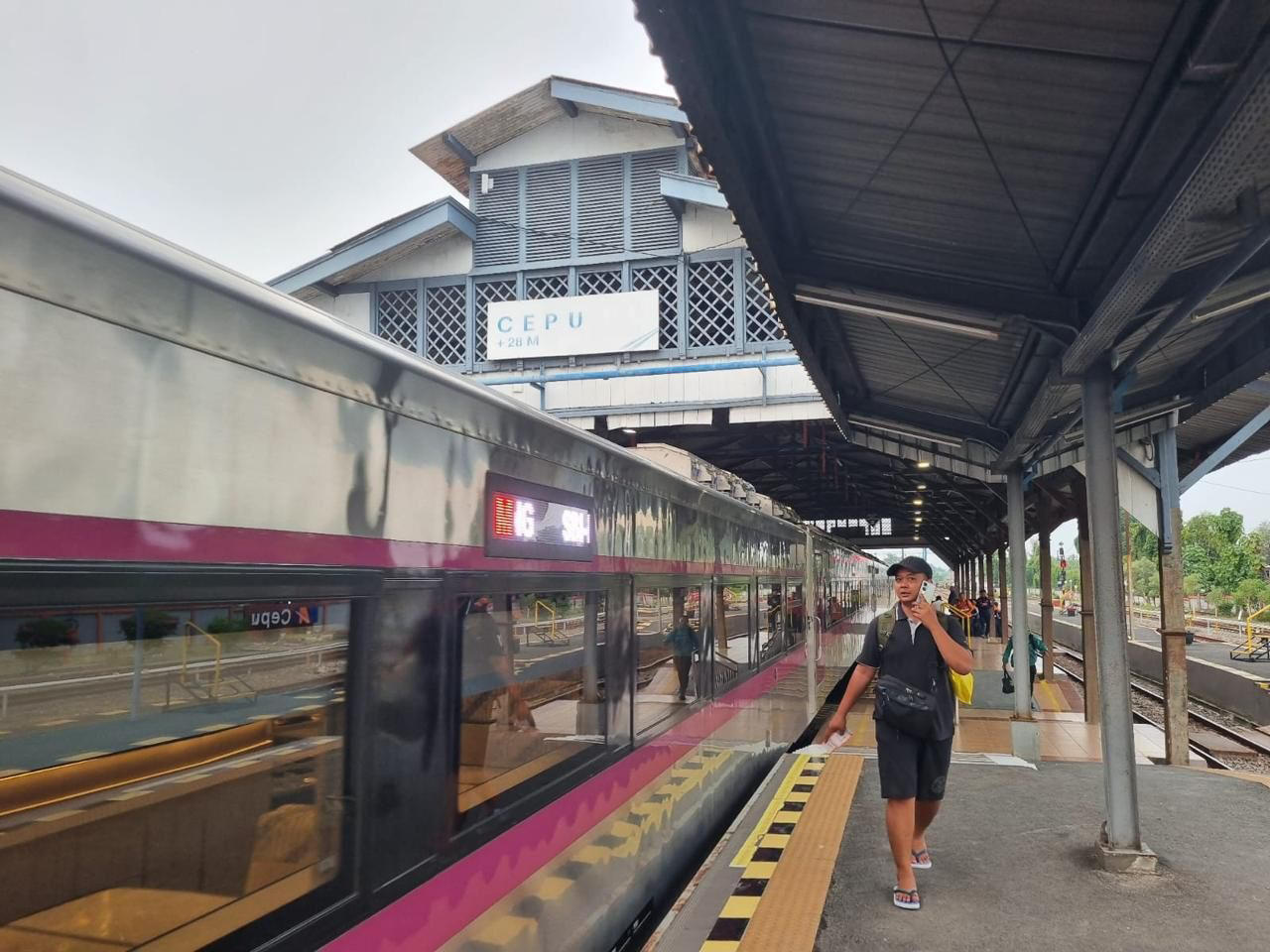 JADI PILIHAN: KAI DAOP 4 Semarang merinci terjadinya peningkatan jumlah penumpang KA pada stasiun di wilayah Blora saat Nataru.