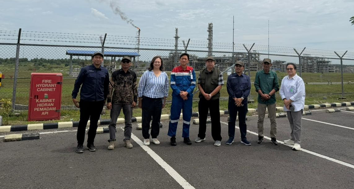 KOLABORASI: Manajemen Jawa Pos Radar Bojonegoro meningkatkan kolaborasi dengan kunjungan ke PEPC Zona 12 ditemui Head of CommRel & CID Muliawaty Weanny Hikmat (nomor tiga dari kiri) serta Deputy Field