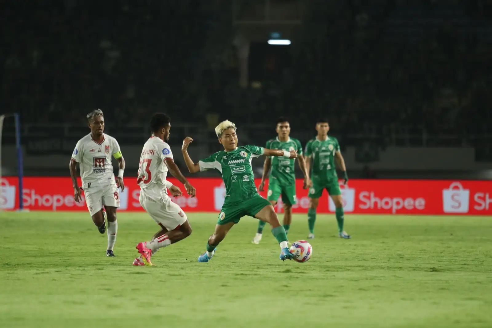 PEGADAIAN CHAMPIONSHIP: PSS Sleman vs PSIS Semarang.