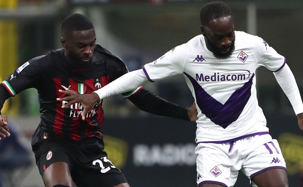 SERIE A ITALIA: Fiorentina vs AC Milan.