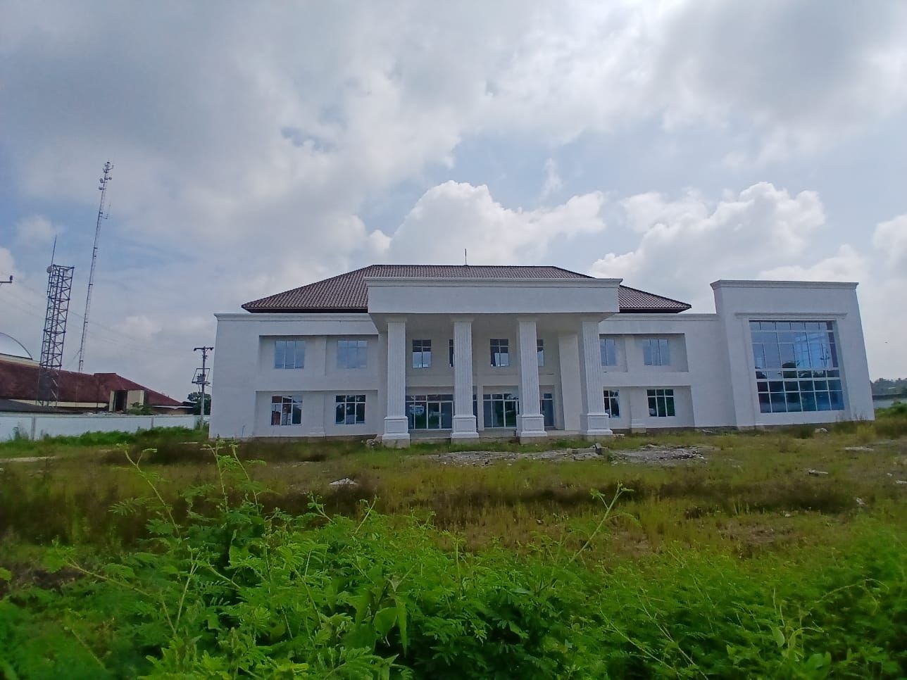 RAMPUNG DIBANGUN: Potret gedung Kejari Blora senilai Rp 7,2 miliar yang telah rampung dibangun.