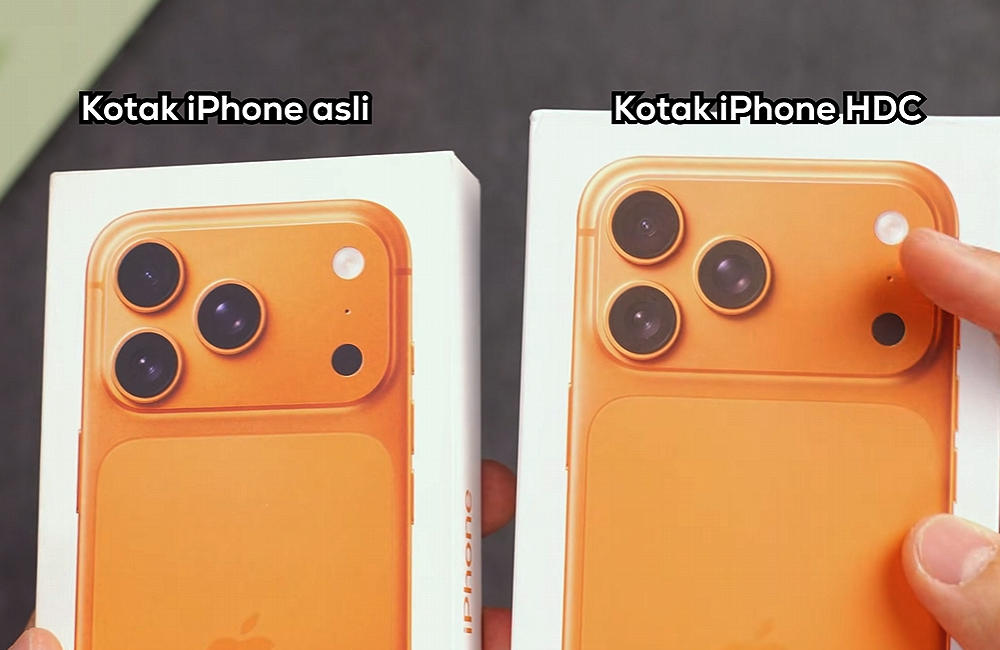 David menunjukkan detil kotak Iphone 17 Pro dengan Iphone 17 HDC.