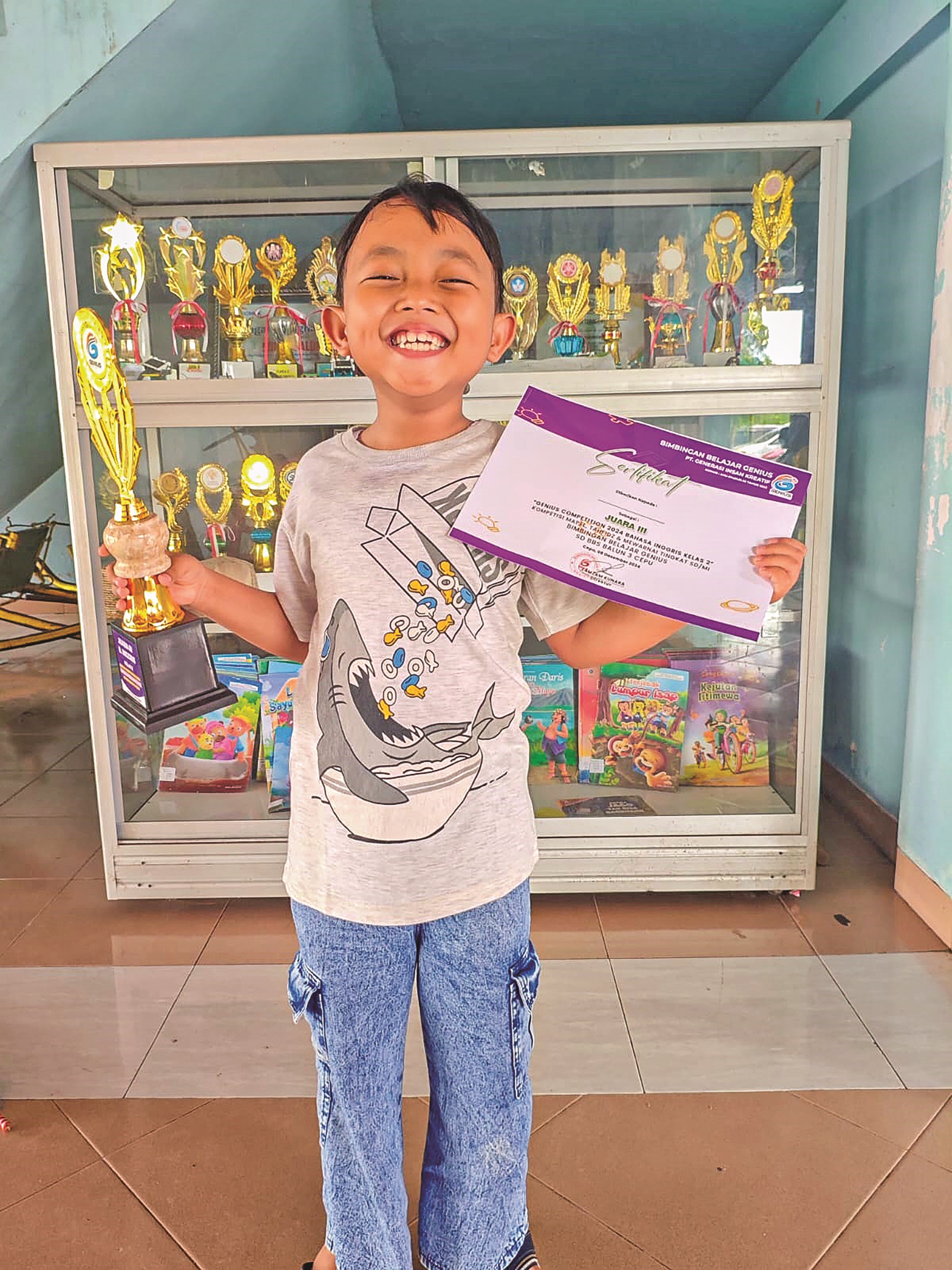 GENERASI EMAS: Emery Oza Arkana Naladhipa berhasil meraih Medali Emas International Mathematics, Science, Social Studies and Language Competition 2025.
