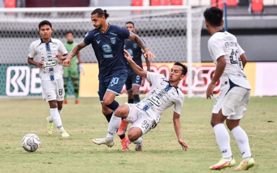 BRI SUPER LEAGUE: PSIS Semarang vs Persela Lamongan.