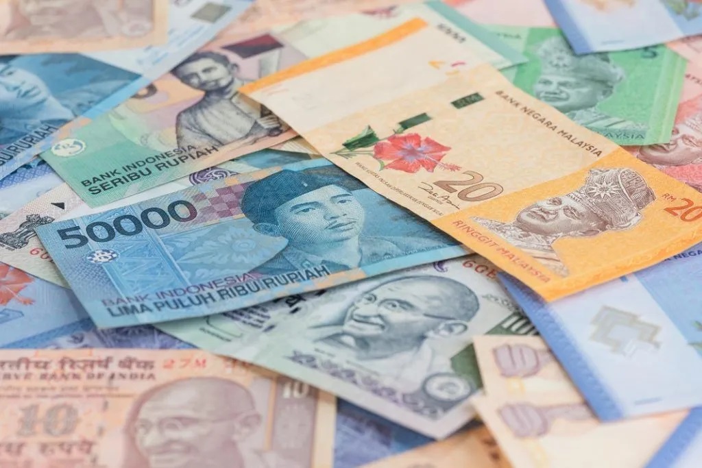 NILAI TUKAR: Kondisi nilai tukar rupiah terhadap mata uang dolar.