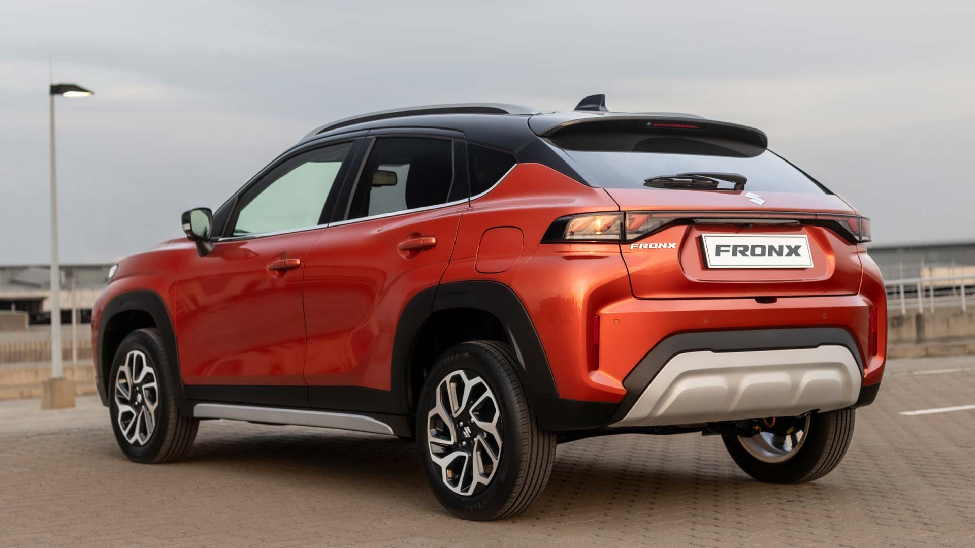 MOBIL: Suzuki Fronx jadi pilihan terbaik di tahun 2026.