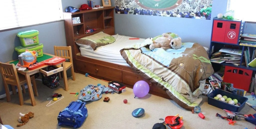 BERANTAKAN: Kondisi kamar anak yang berantakan.
