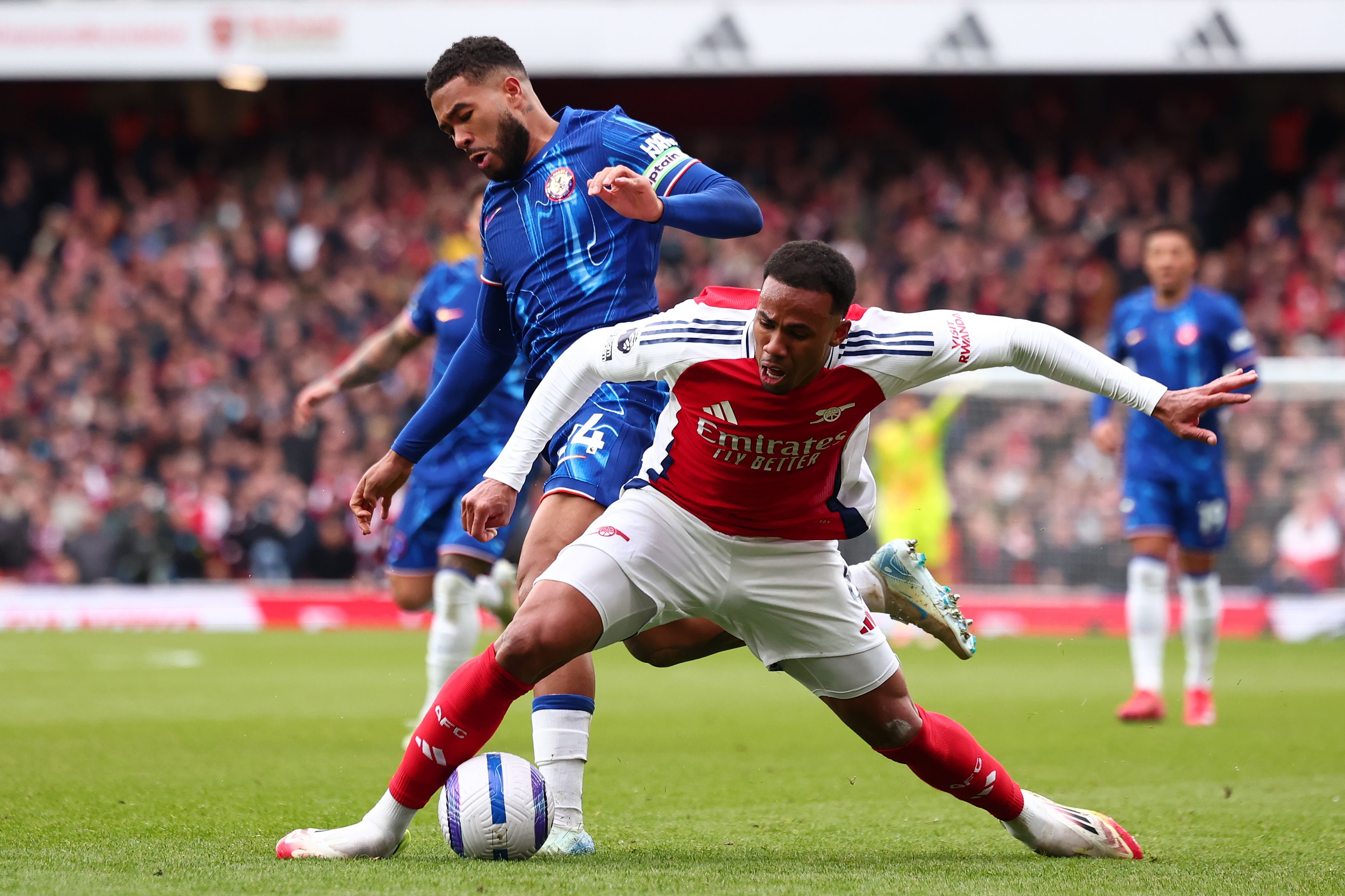 LAGA EFL CUP: Arsenal vs Chelsea.