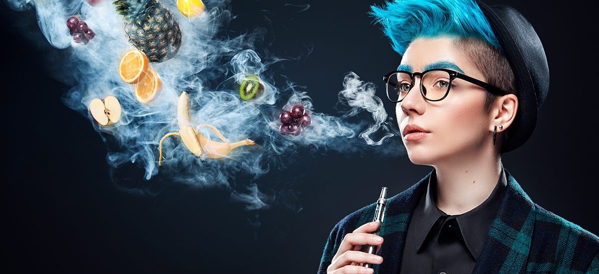 VAPE: Perempuan banyak yang tertarik menggunakan vape. Tetap waspada terhadap kesehatan jangka panjang.