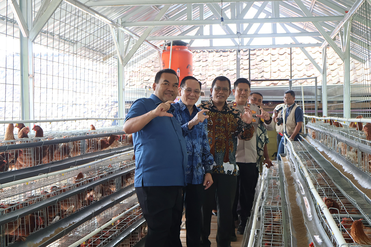 KETAHANAN PANGAN: Kandang Ayam Merah Putih tersebut diharapkan bisa memperkuat ketahanan pangan di Kabupaten Blora.