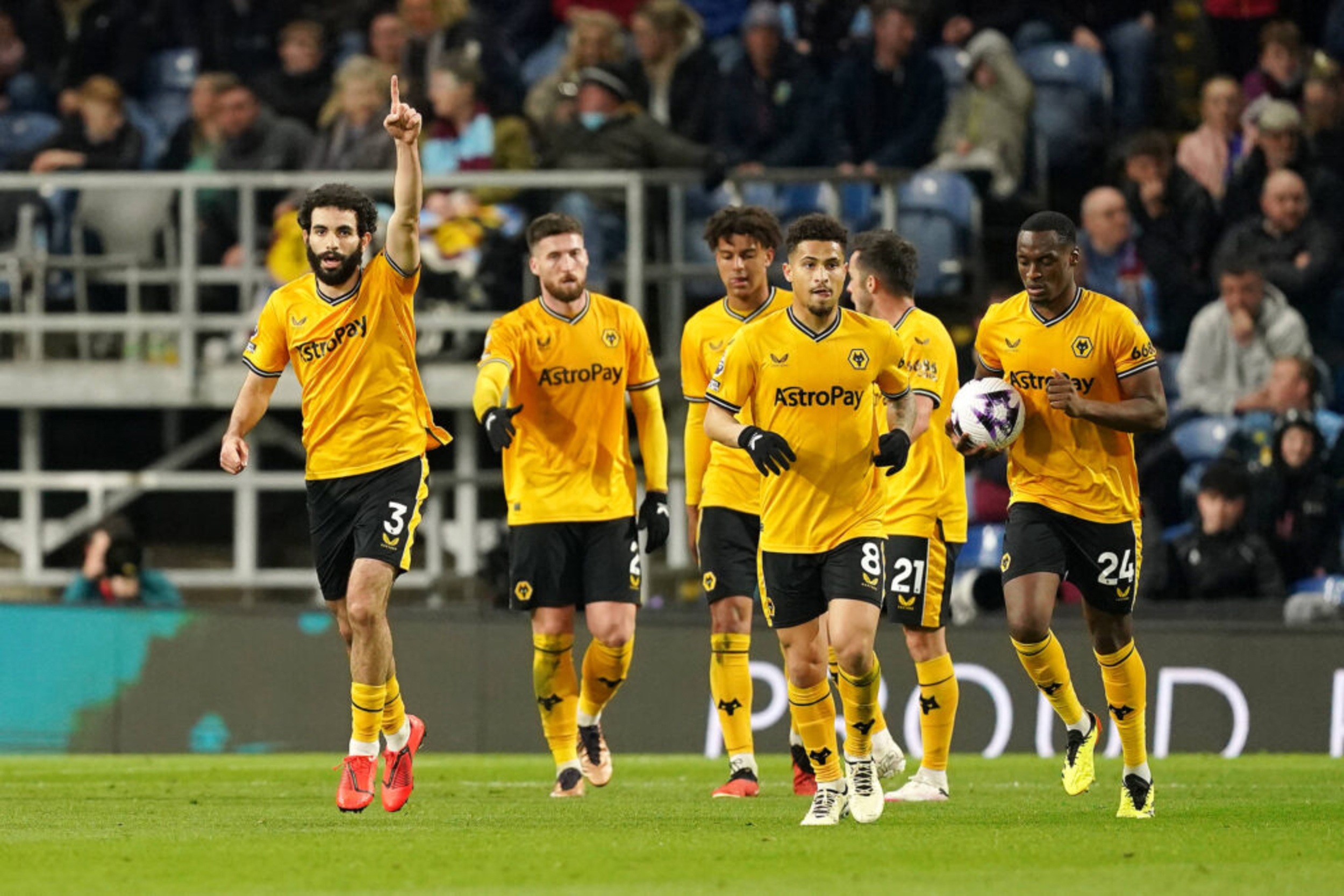 LAGA EPL: Crystal Palace vs Wolves.