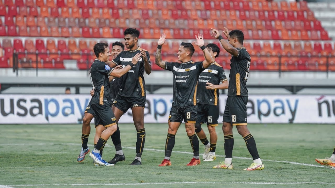 BRI SUPER LEAGUE: Dewa United FC vs Borneo FC.