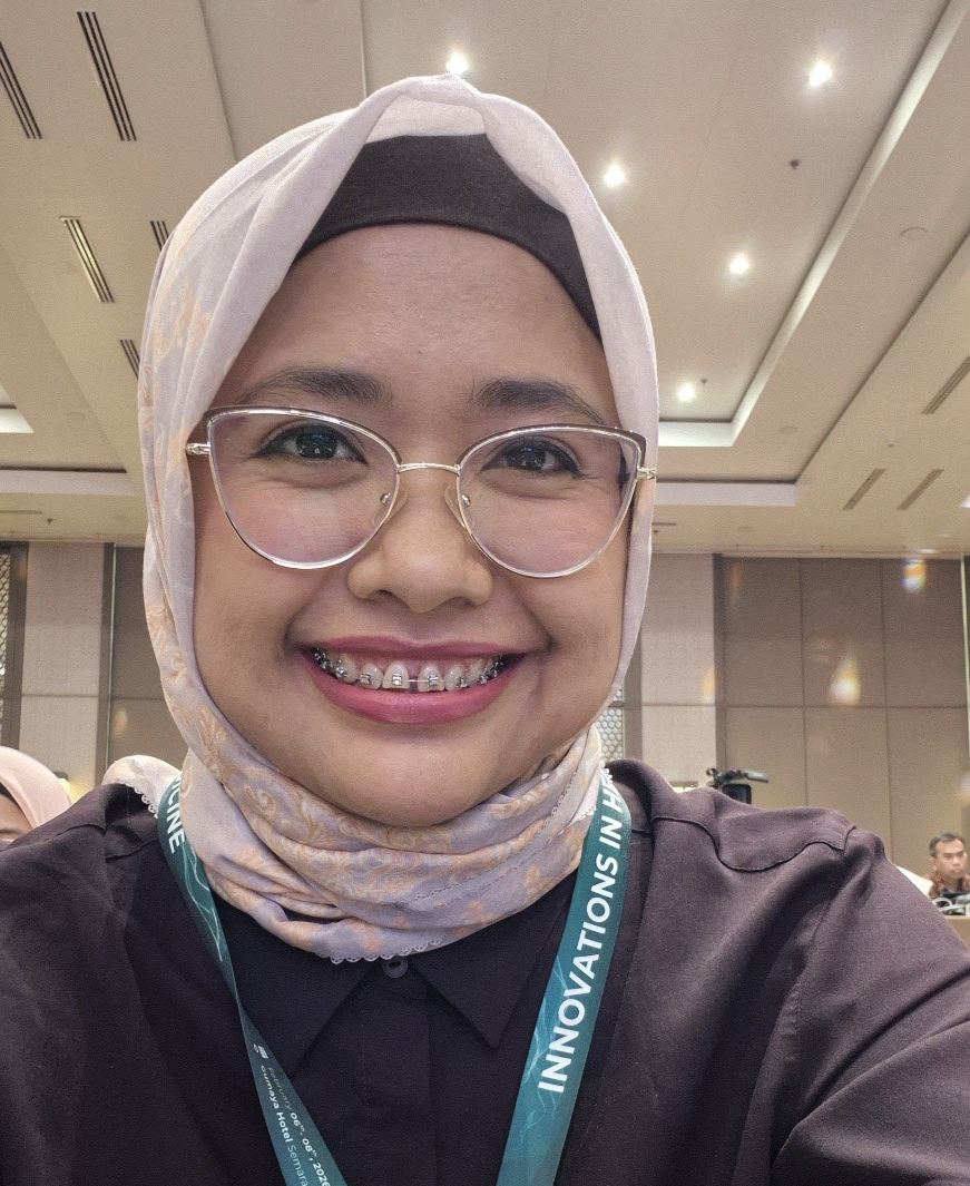 dr. Nila Maharani, Sp.PD Anggota IDI cabang Bojonegoro / Dokter Spesialis Penyakit dalam RSUD Dr. R. Sosodoro Djatikoesoemo Bojonegoro