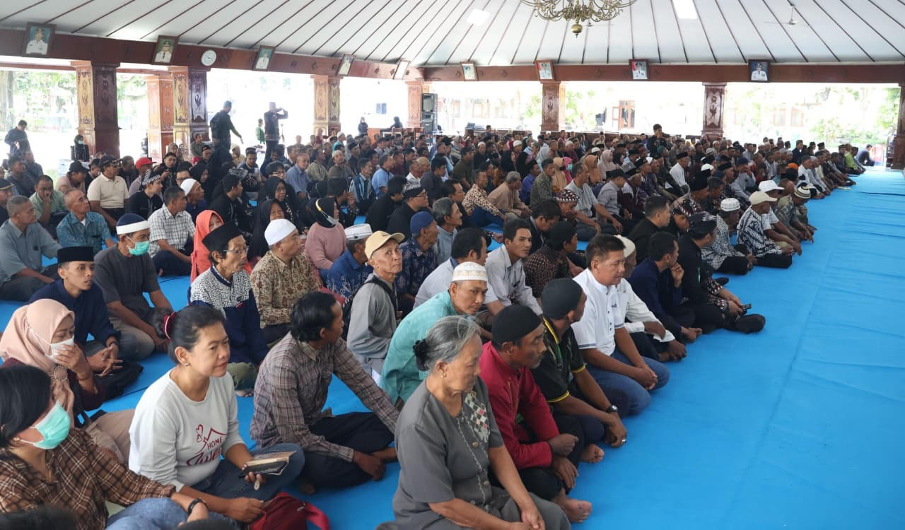 DISIAPKAN INSENTIF:  Sekitar 3.779 marbot masjid dan pengurus gereja di Bojonegoro bakal menerima insentif dari Pemkab Bojonegoro.